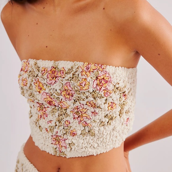 Free People Tops - Free People Augusta Floral Crop tube Top NEW size XS
